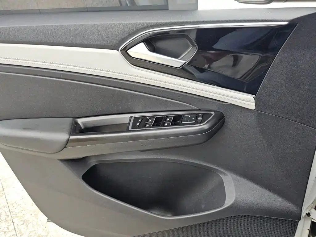 Jetta VS5 фото 8
