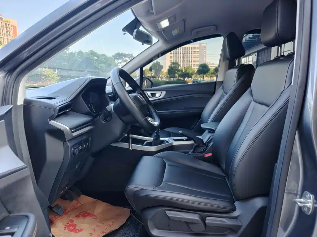 Wuling Wulingjiachen фото 6