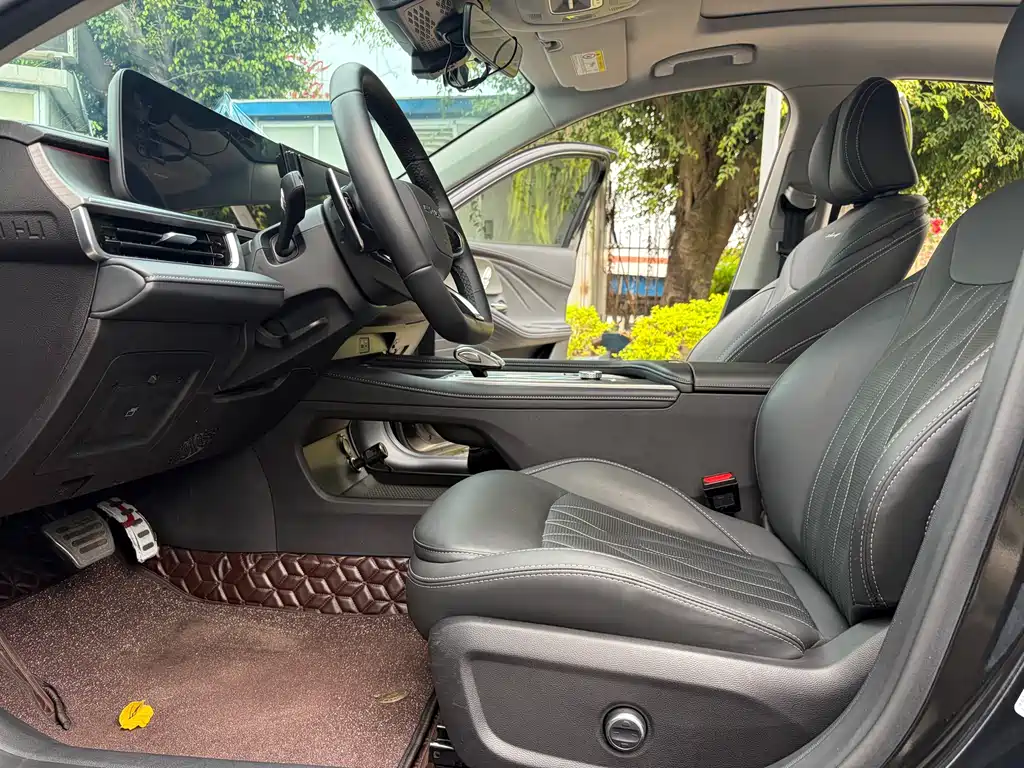 Chery Arrizo 8 фото 6