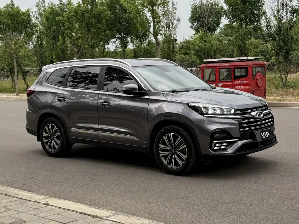 Chery Tiggo 8 фото 3