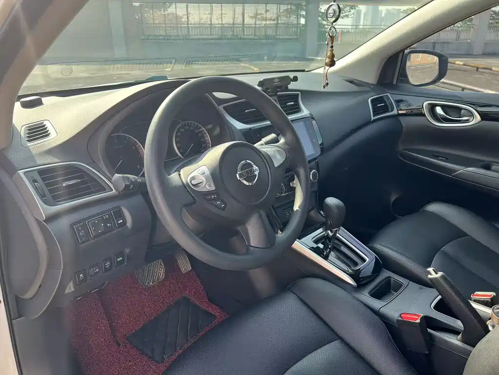 Nissan Sylphy фото 10