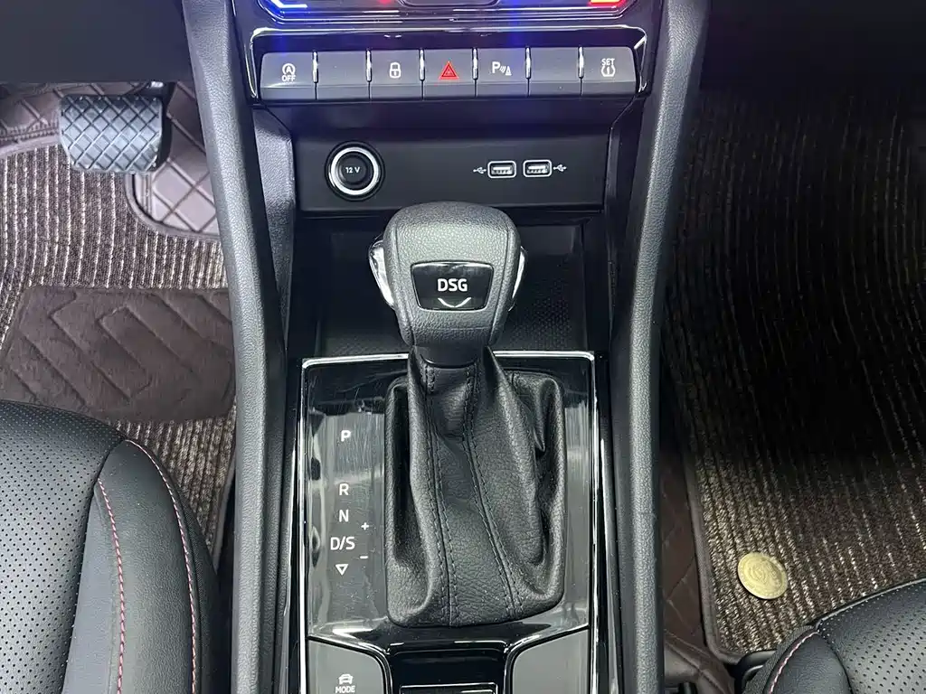 Skoda Karoq фото 12