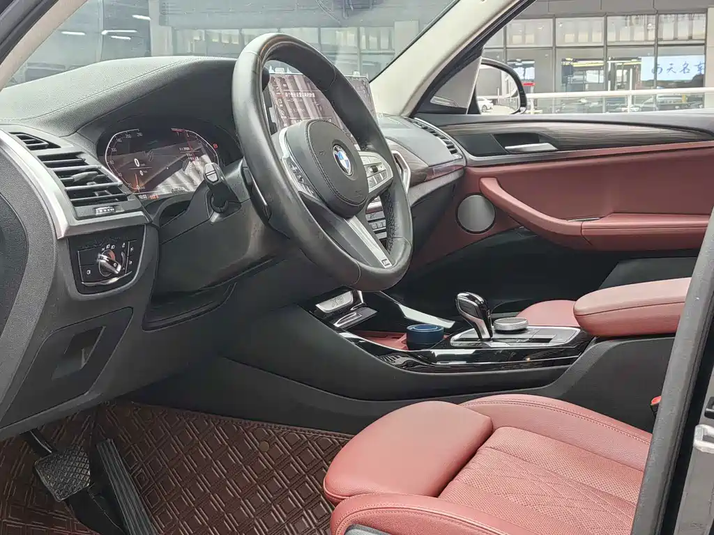 BMW X3 фото 6