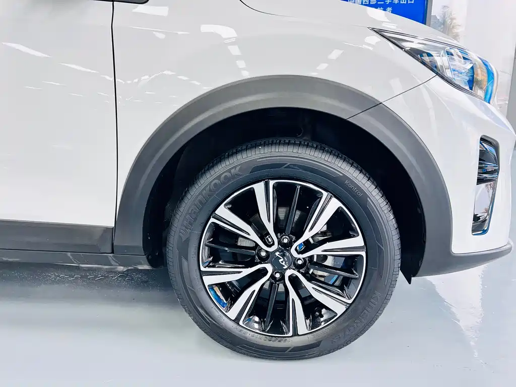 Kia KX1 фото 4