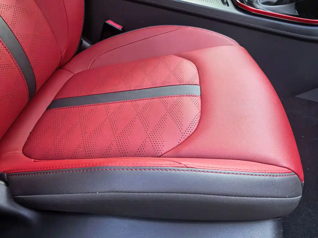 Dongfeng Aeolus YixuanGS фото 12