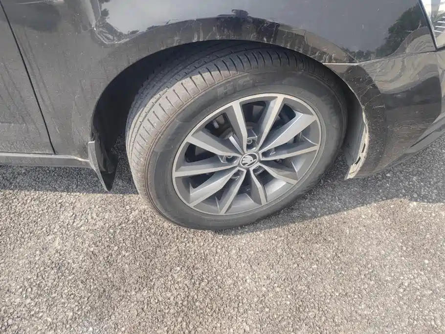 Skoda Octavia фото 6
