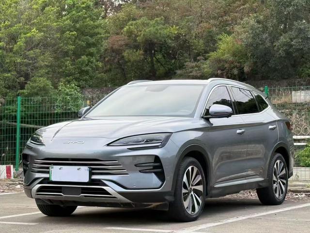 BYD Song PLUS DM 2023 — фото автомобиля