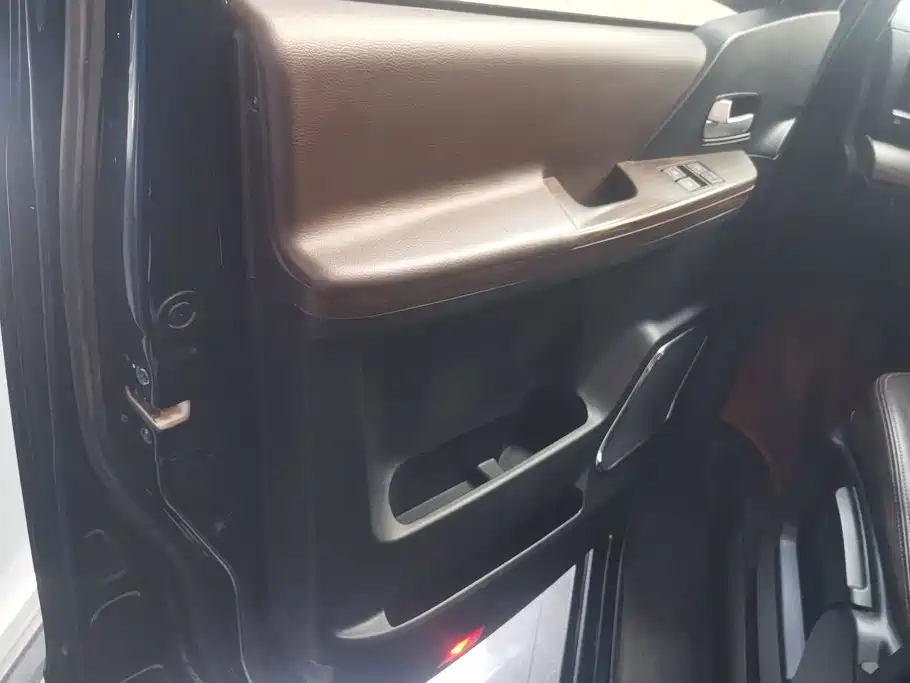 Dongfeng Forthing PLUS фото 7