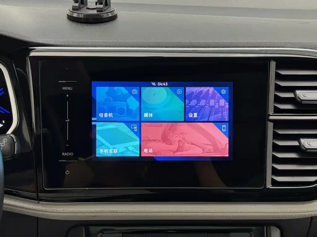 Jetta VS7 фото 12