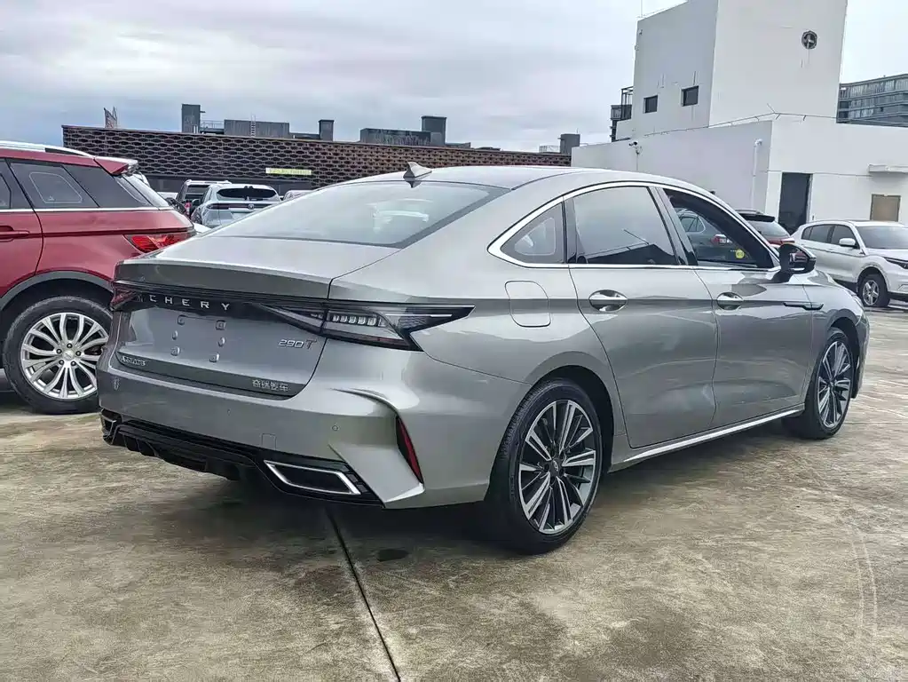 Chery Arrizo 8 фото 4