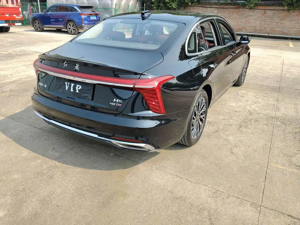 Hongqi H5 фото 10