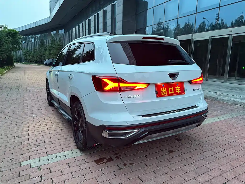 Jetta VS7 фото 7