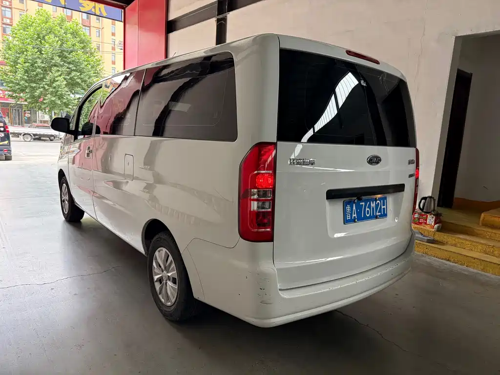JAC Refine Refine M3 фото 9