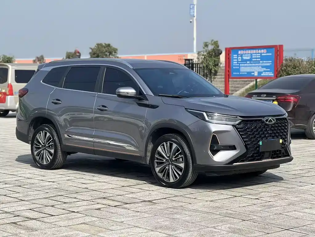 Chery Tiggo 8 PRO фото 3