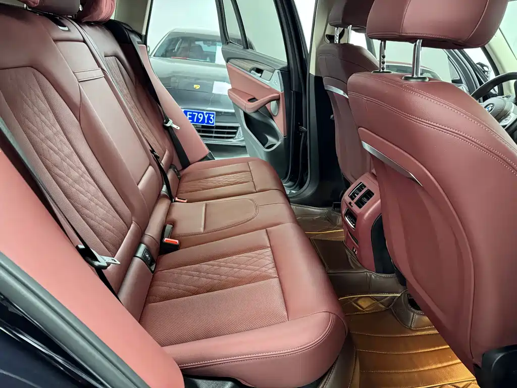 BMW X3 фото 12
