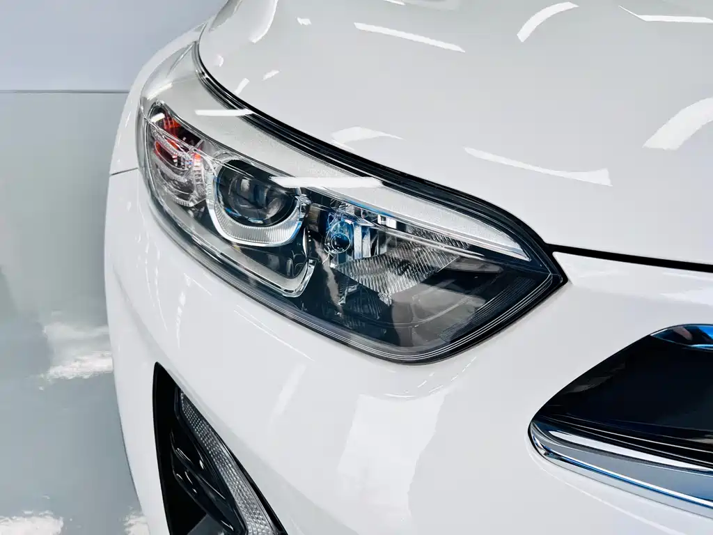 Kia KX1 фото 9