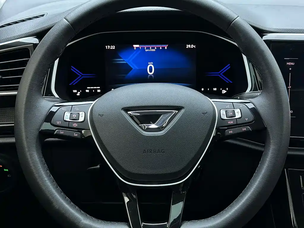 Jetta VS5 фото 12