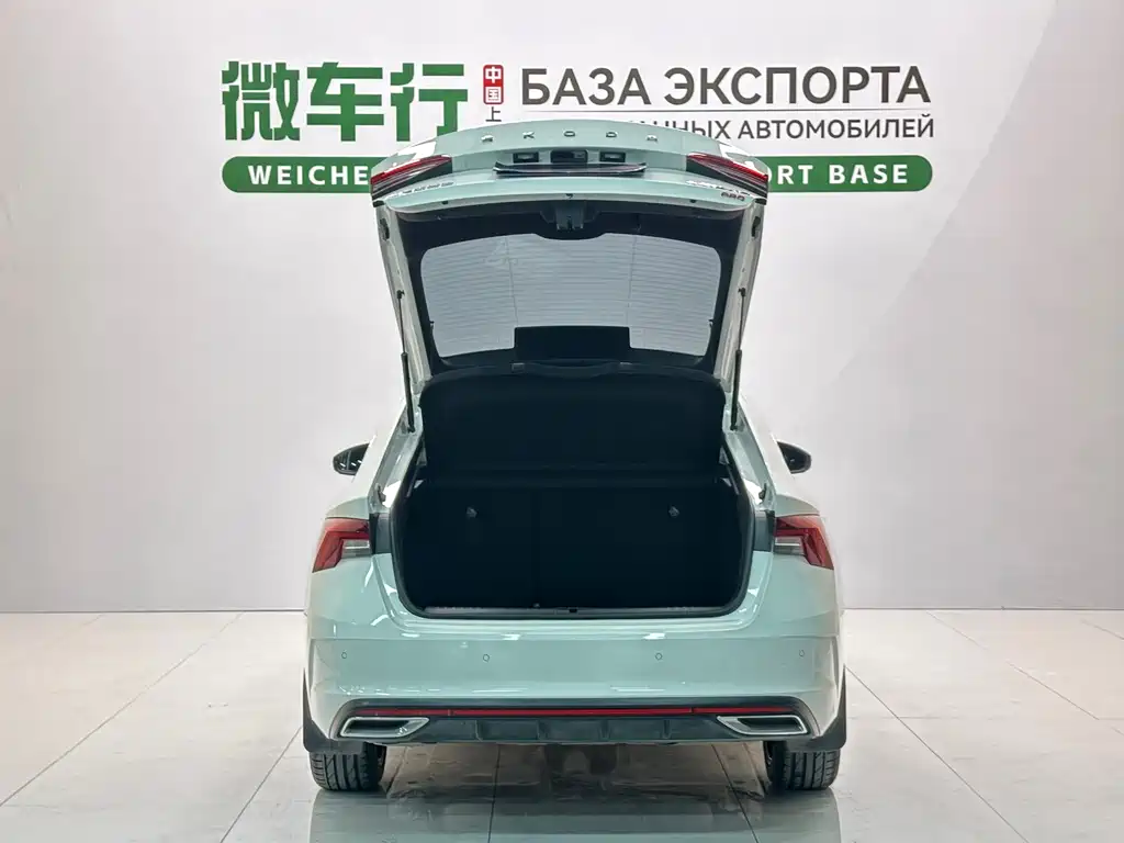 Skoda Octavia фото 7