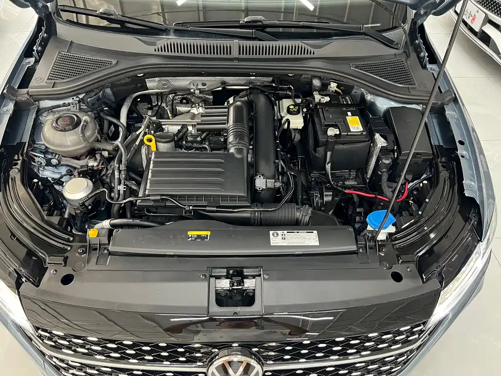Volkswagen Lavida фото 11