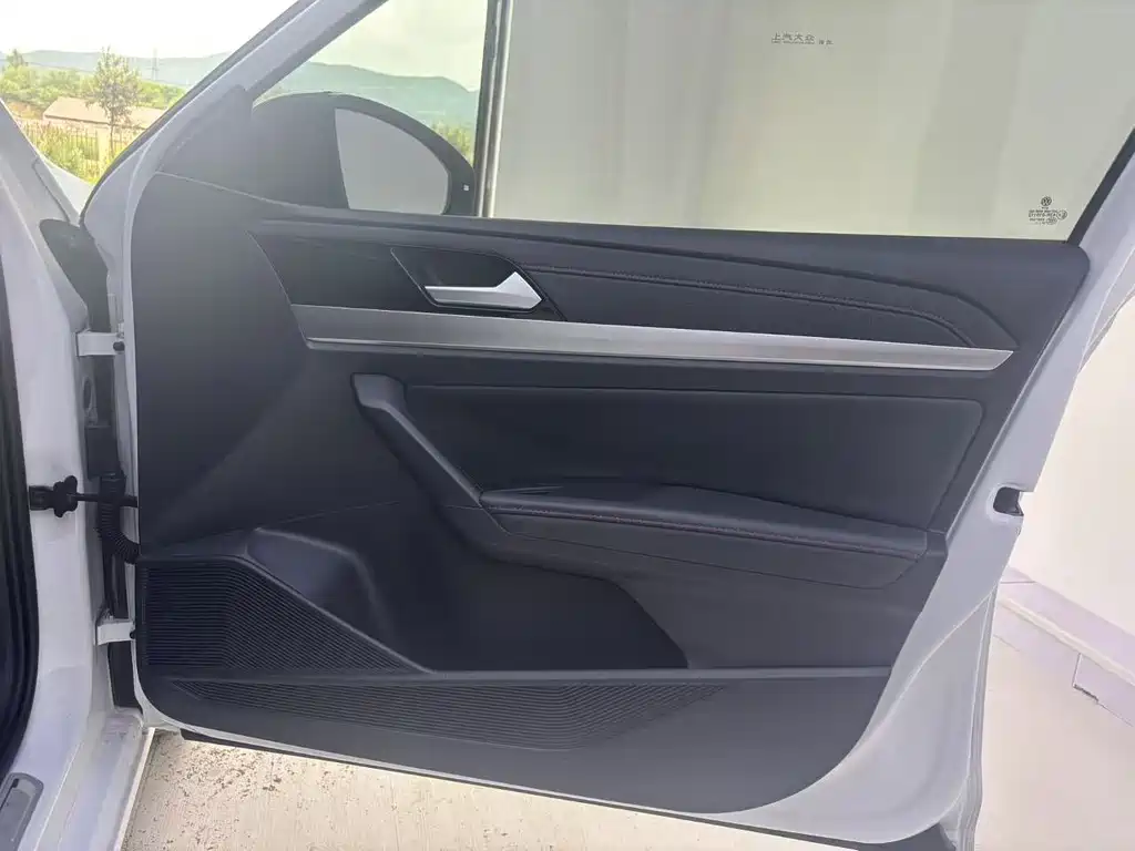 Volkswagen Lavida фото 2