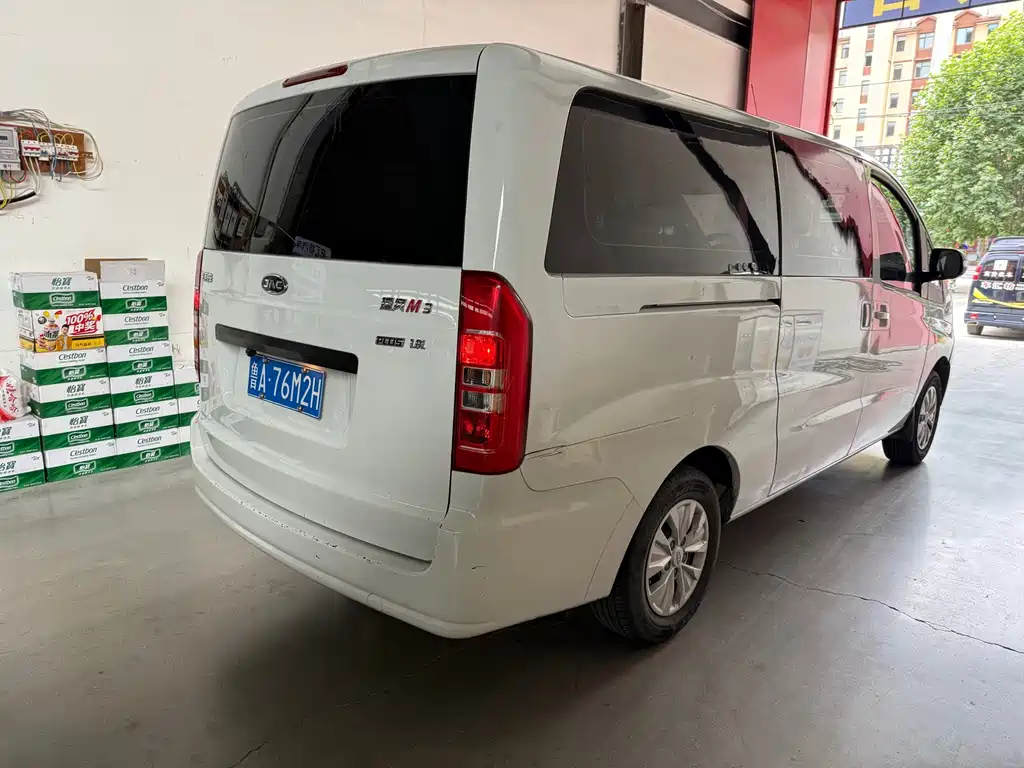 JAC Refine Refine M3 фото 8