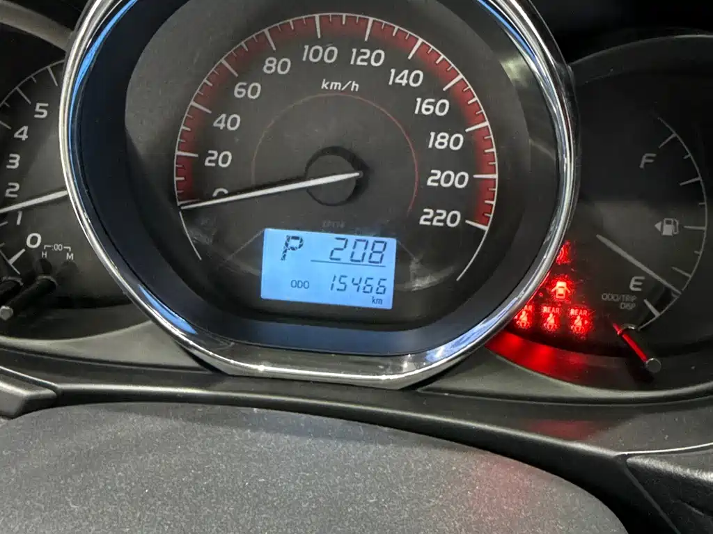 Toyota Vios фото 12