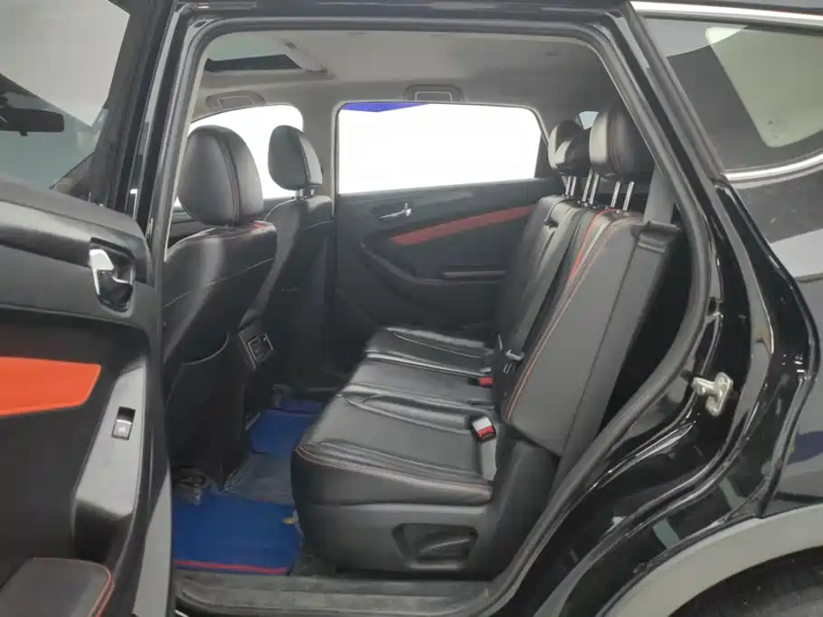 Dongfeng Fengon Fengon 580 фото 11