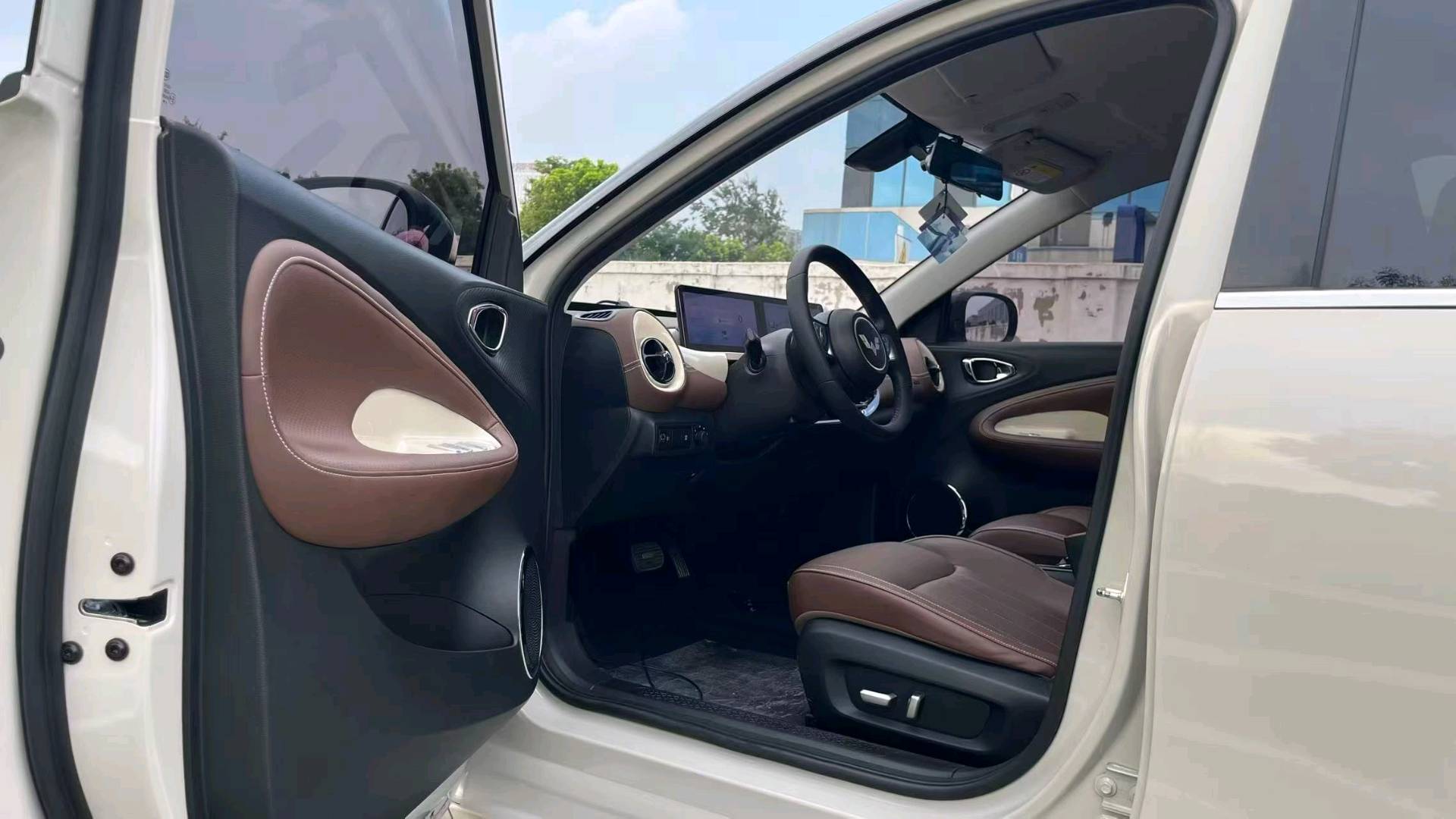 Wuling Bingo Electric 333km фото 3