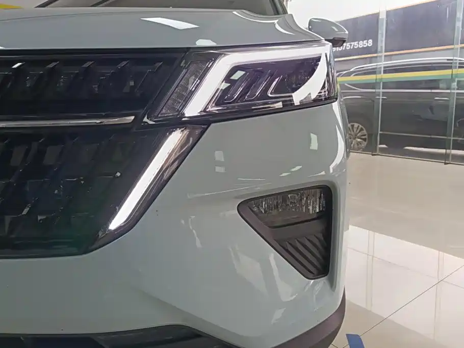 Wuling Wuling Xingchen фото 5