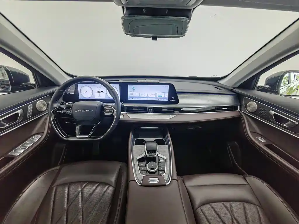 Chery Tiggo 8 PRO фото 5