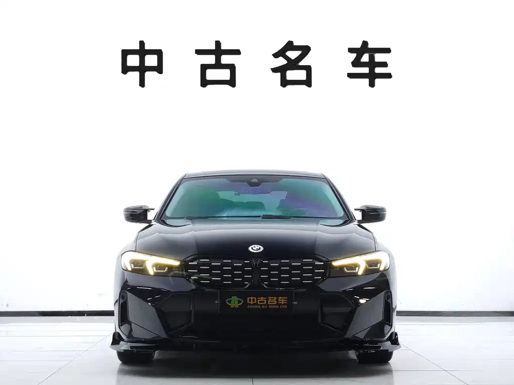 BMW 3 Series фото 2