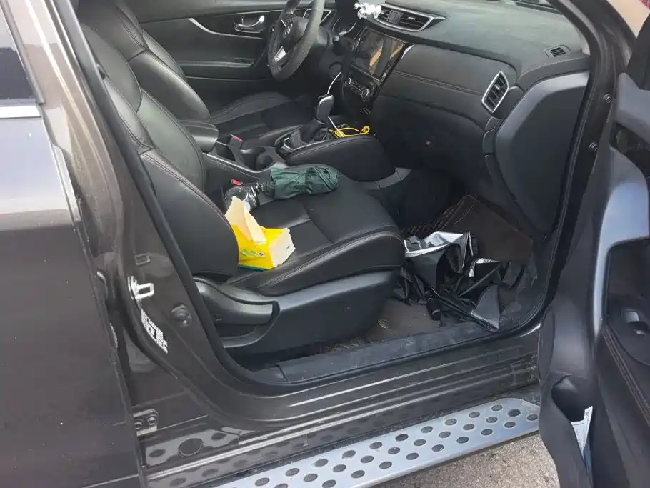 Nissan Qashqai фото 8