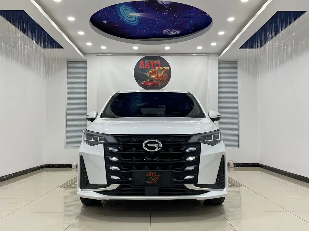 GAC Trumpchi M6 фото 2