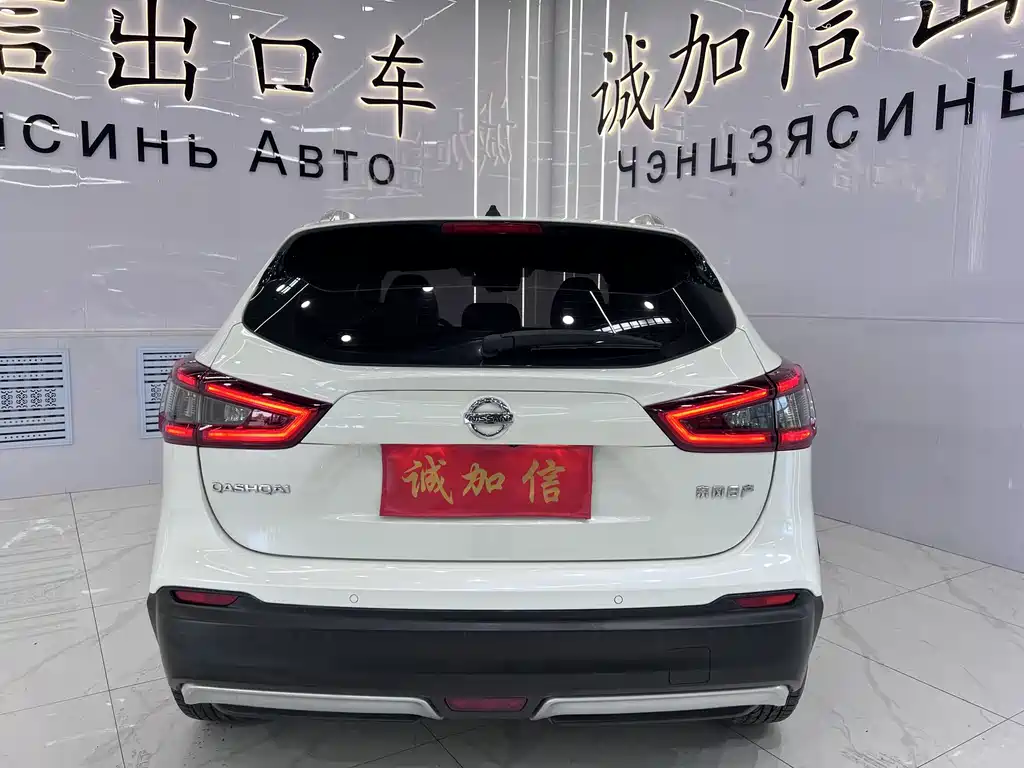 Nissan Qashqai фото 5
