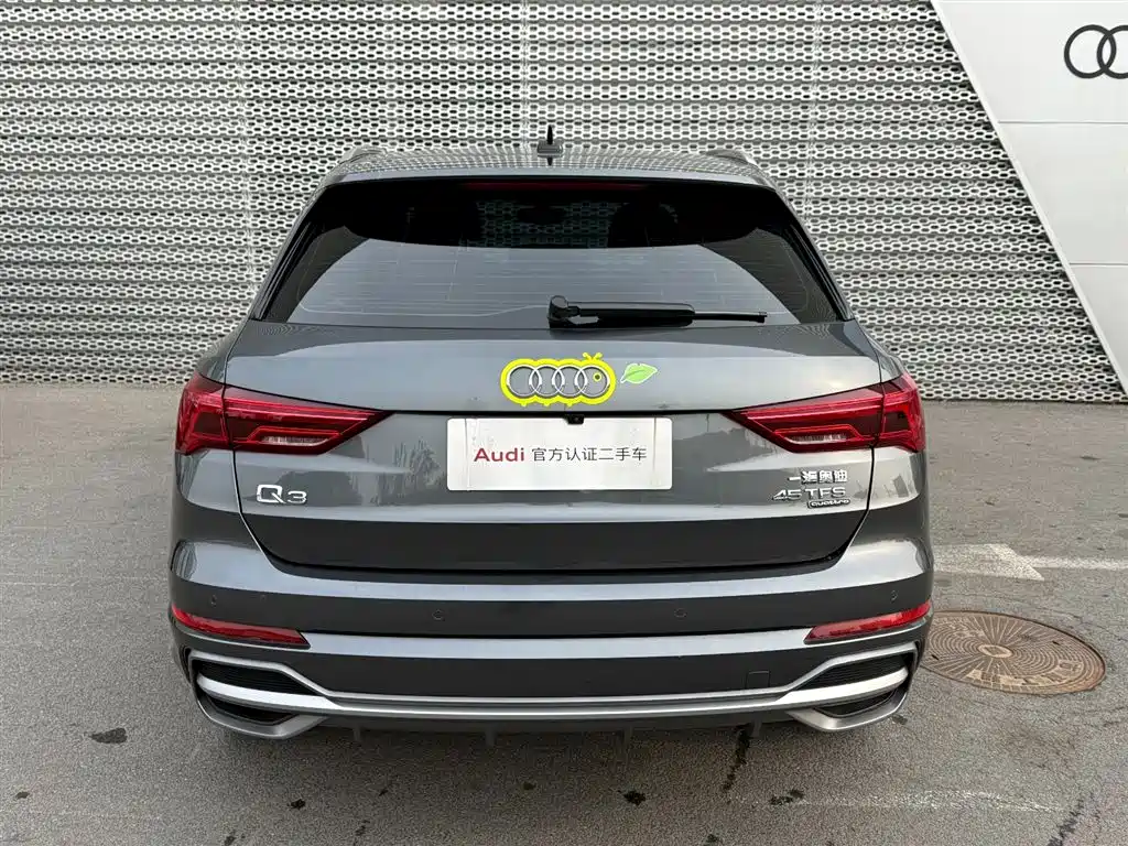 Audi Q3 фото 6