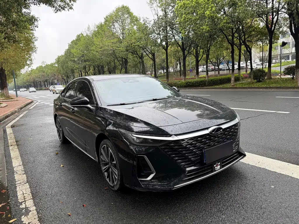Chery Arrizo 8 фото 3