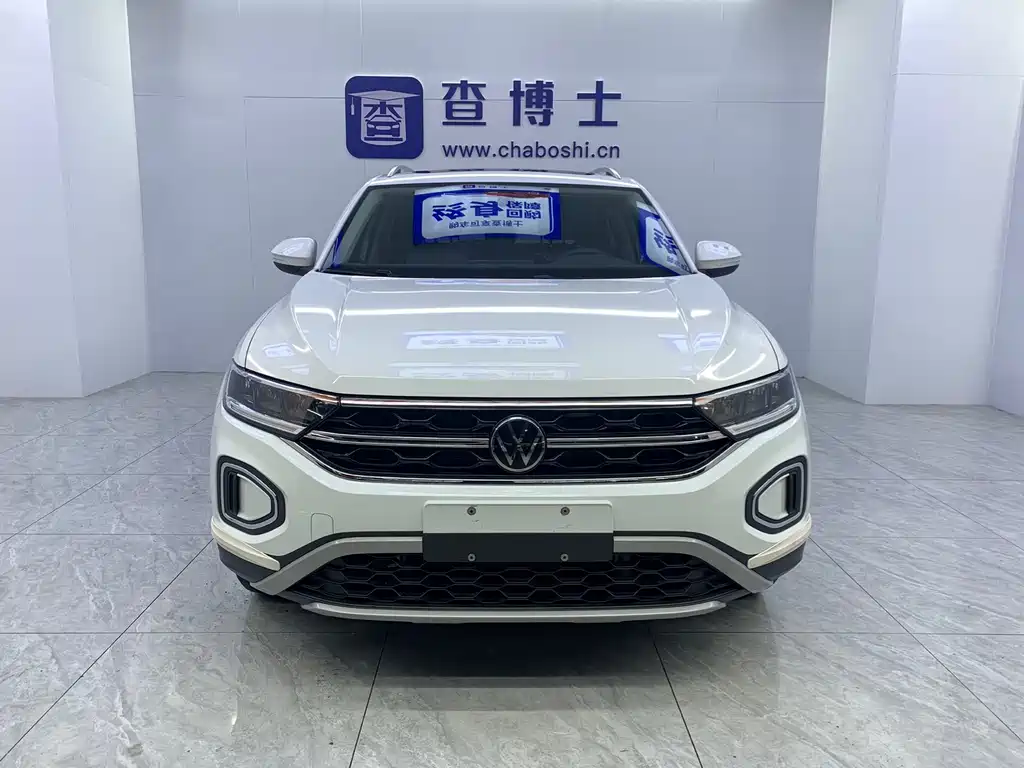 Volkswagen T-ROCTange фото 2