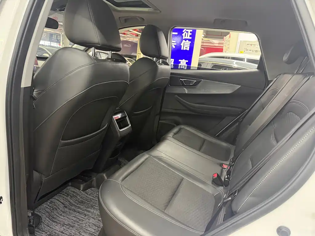 Chery Tiggo 5x фото 10
