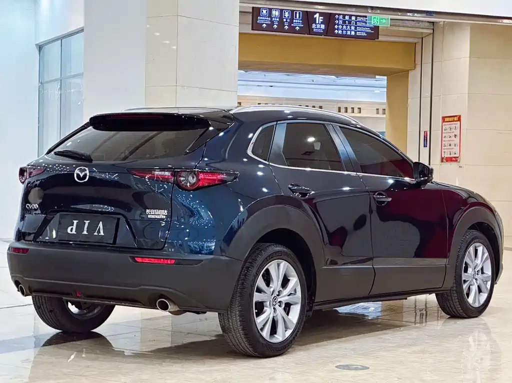 Mazda CX-30 фото 3