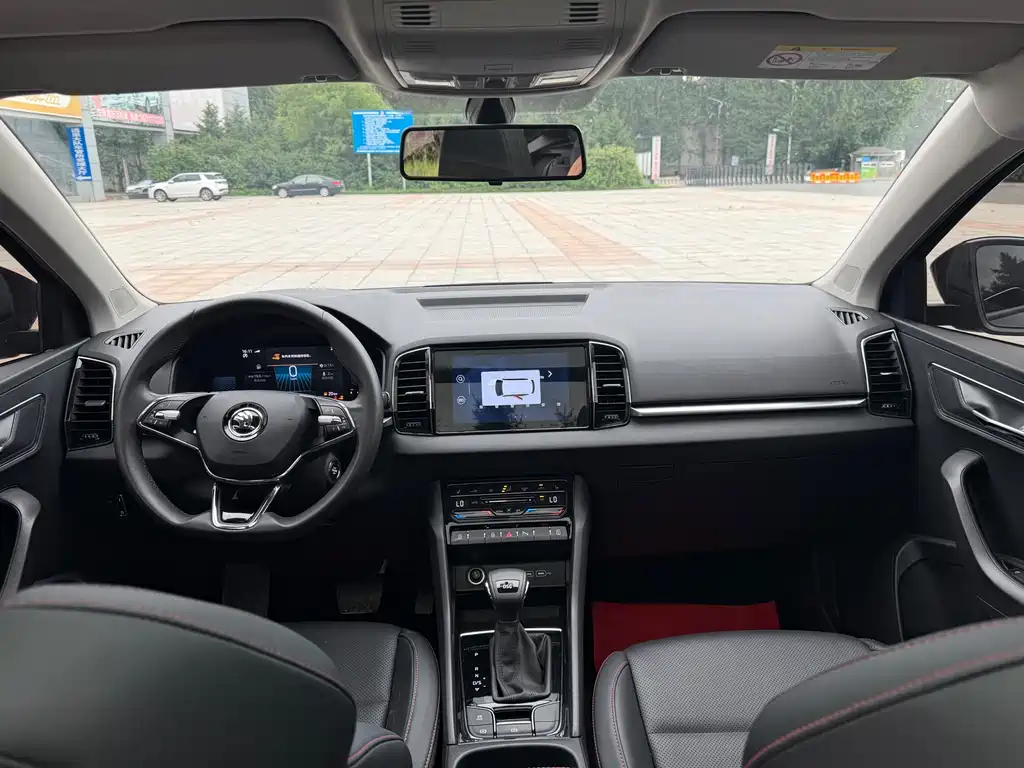 Skoda Karoq фото 5