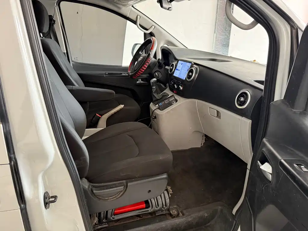 JAC Refine Refine M3 фото 7