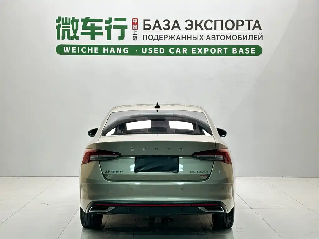 Skoda Octavia фото 5