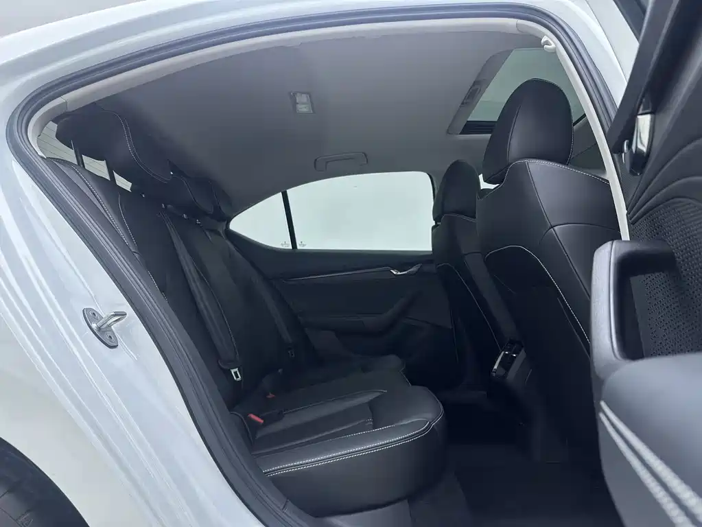 Skoda Octavia фото 10
