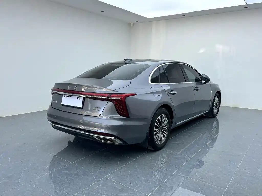 Hongqi H5 фото 11