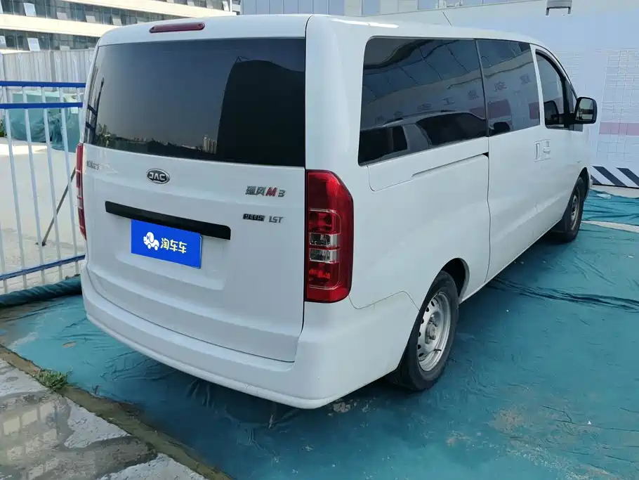 JAC Refine Refine M3 фото 3