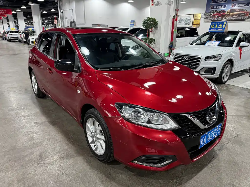 Nissan TIIDA фото 3