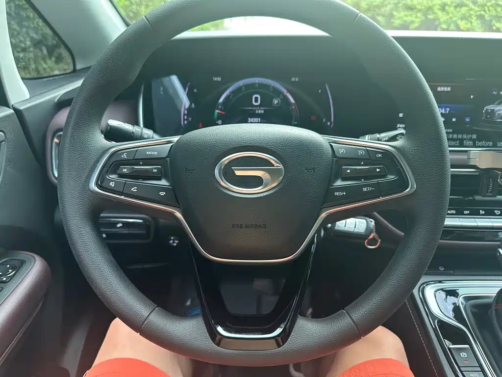 GAC Trumpchi M6 фото 8