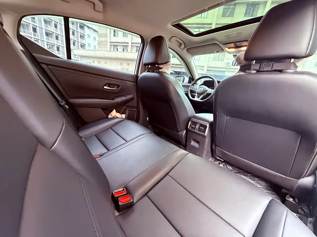 Nissan Sylphy фото 8