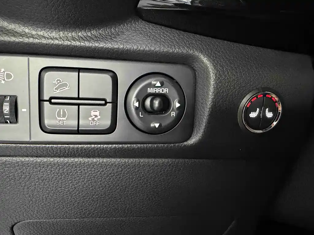 Kia KX1 фото 10
