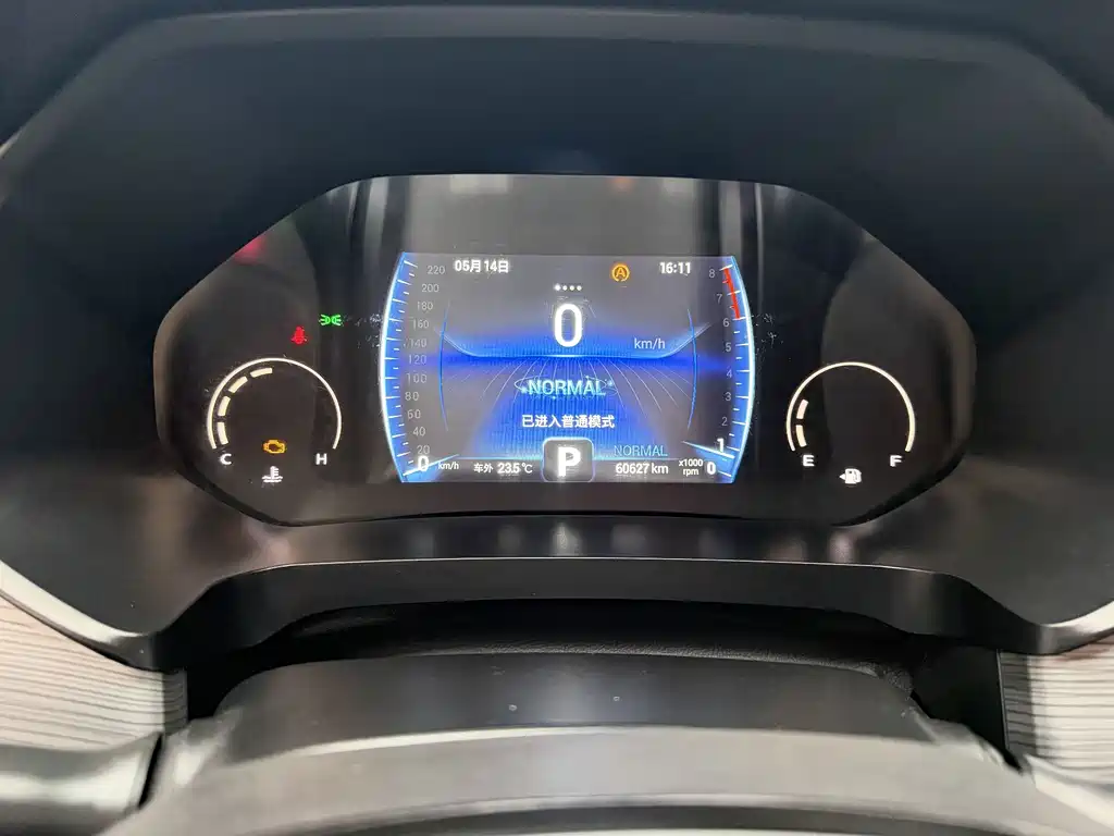 Chery Tiggo 8 фото 7